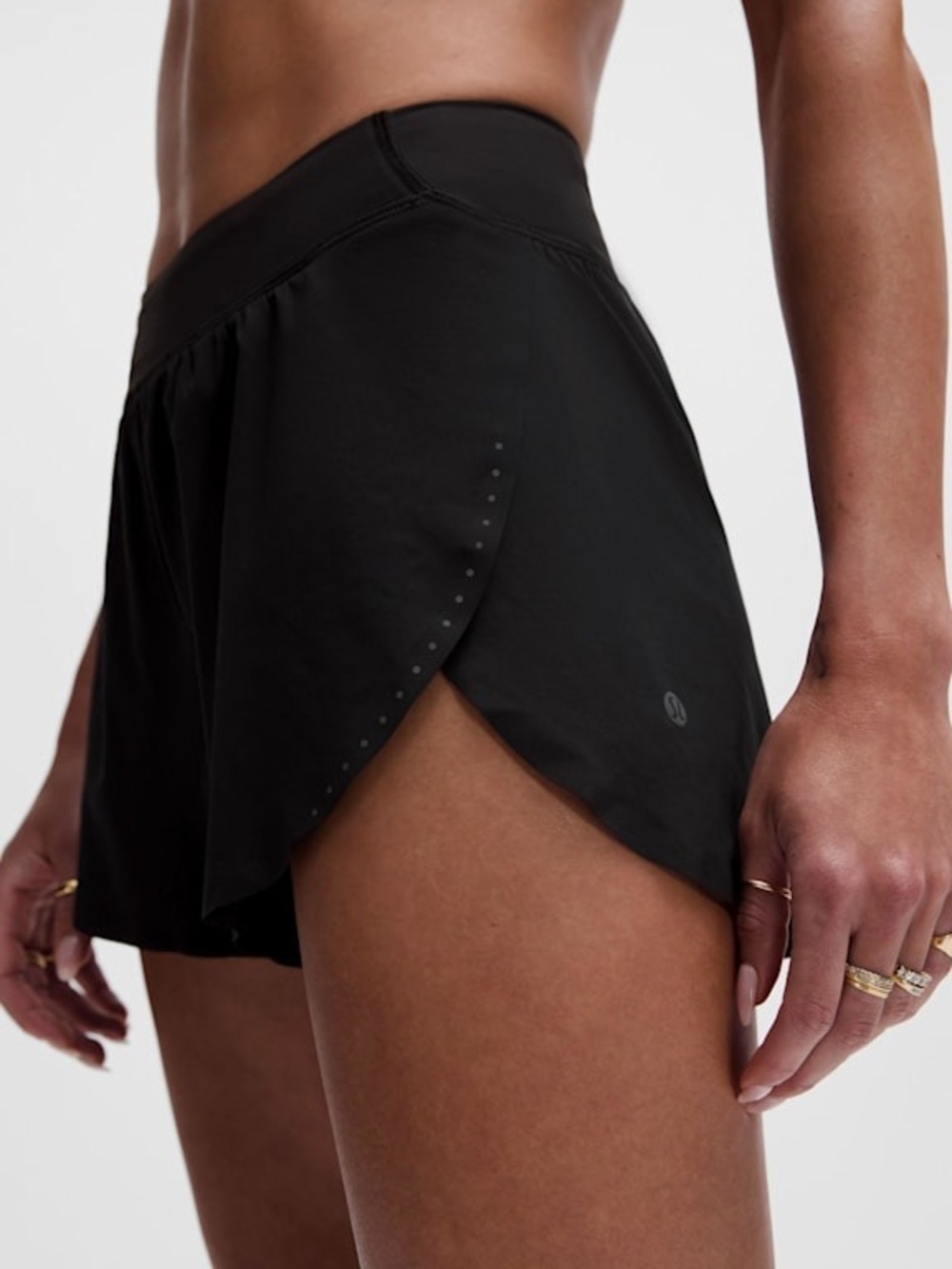 Fast and Free High-Rise Classic-Fit Split Short 3"
